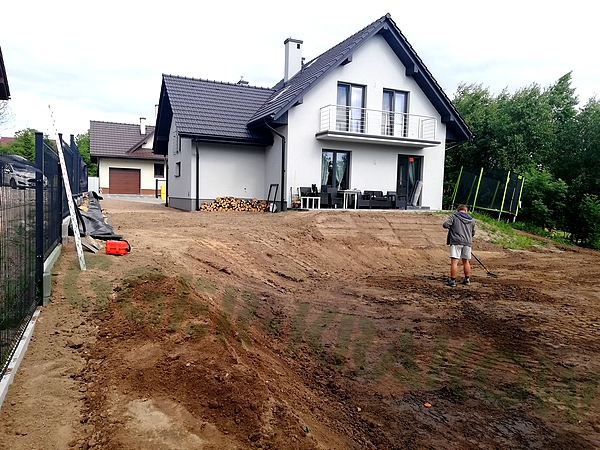 Wyrownywanie-plantowanie-terenu-krakow-wieliczka niepoolomice (3)